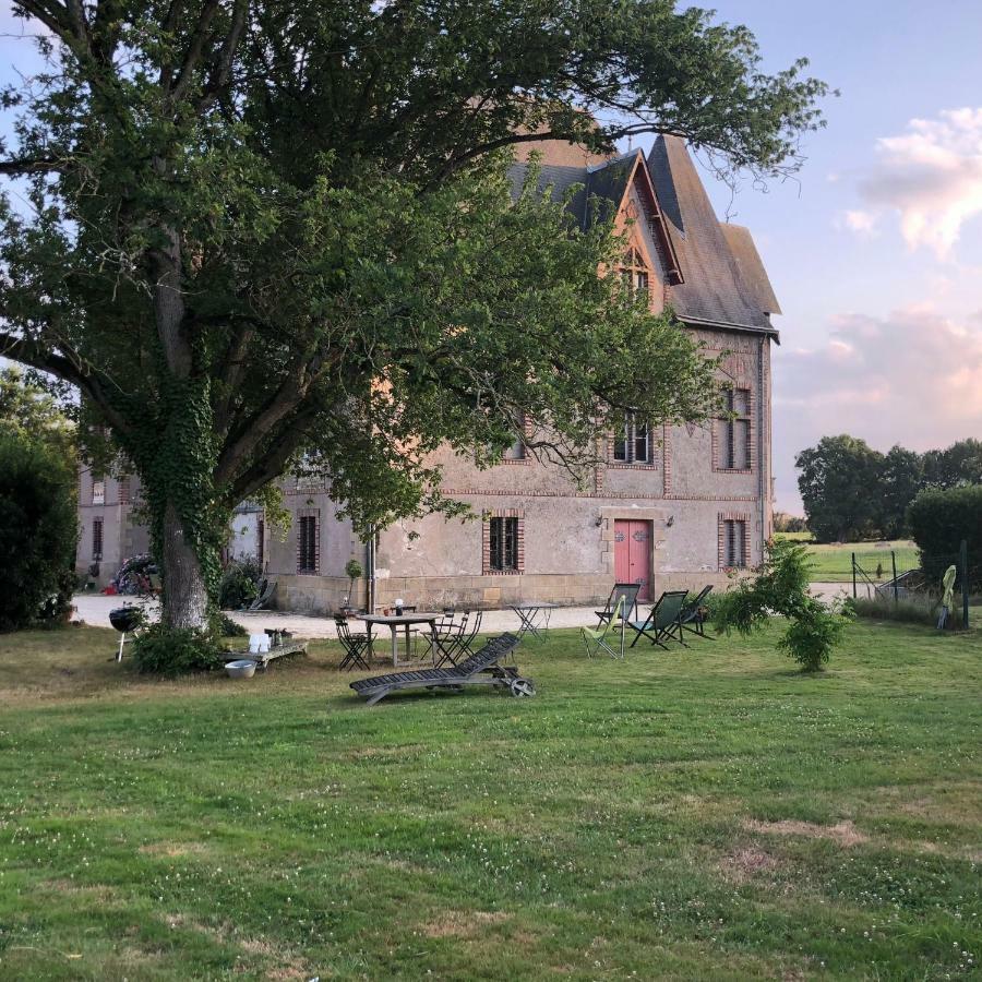 Manoir De La Chouanniere Montreuil-sur-Maine Exterior foto